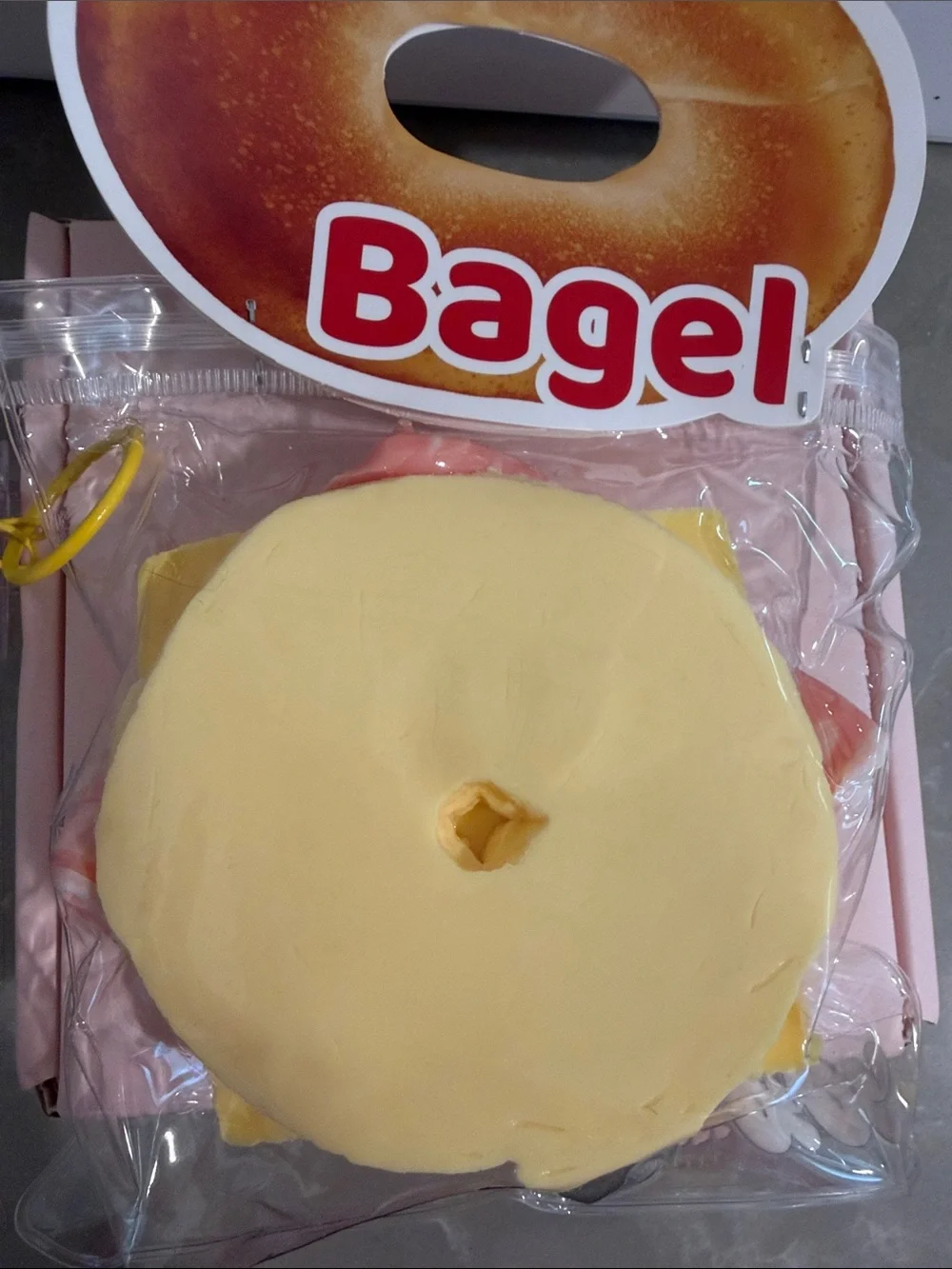 Yoyo squishy realistic taba bagel squishy